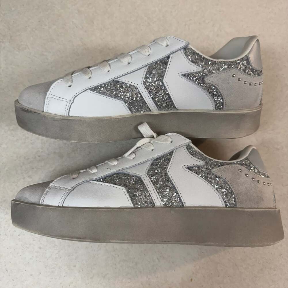 C.O.B Play Women’s 10-10.5 Silver Glitter Star Platform Sneakers Studded White